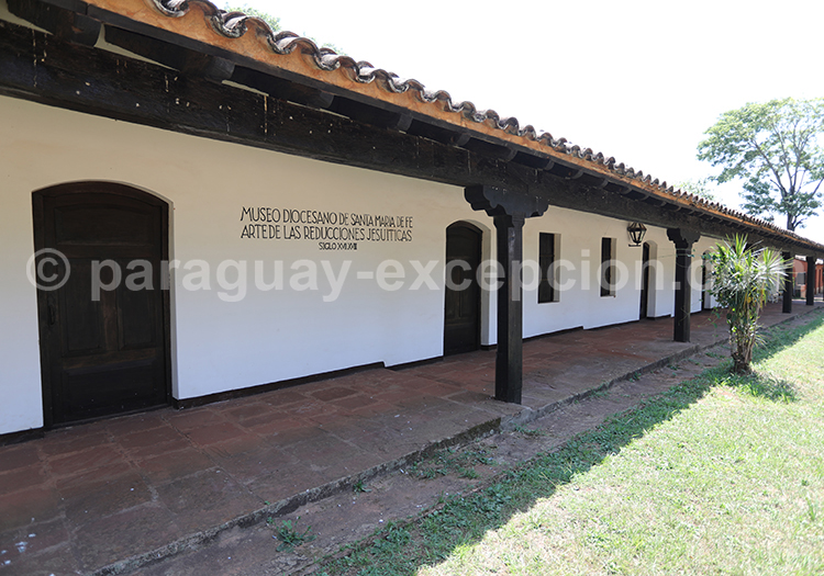 Musée Santa Maria de Fe, région Yvy, Paraguay