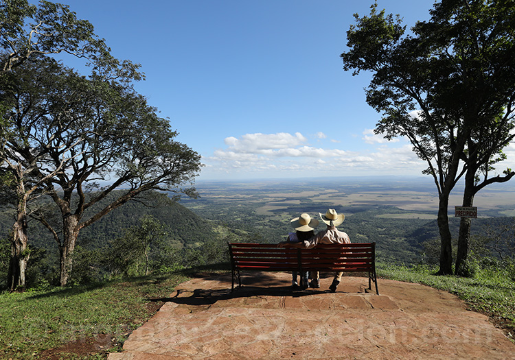Cerro Akati, Paraguay