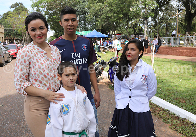 Photo de groupe au Paraguay avec Paraguay Excepción