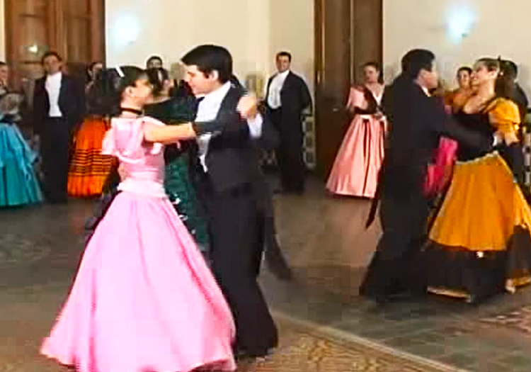 Danse El Cielito