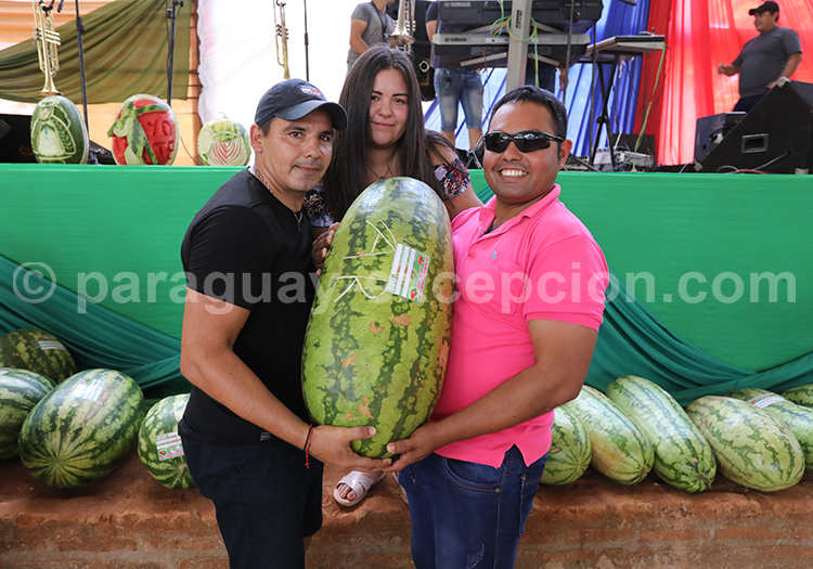 Fête de La pastèque (sandia) à Jesús de Tavarangue