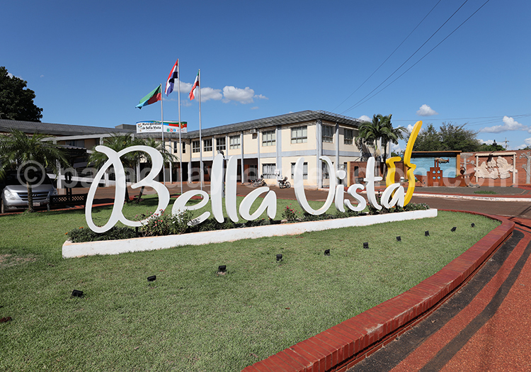 Photos de la ville de Bella Vista dans la région Yvy au Paraguay