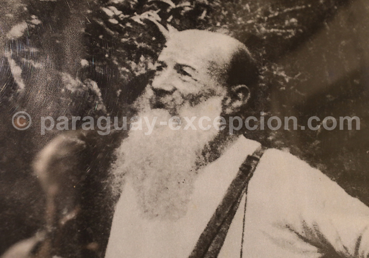 Moisés Bertoni Paraguay Excepción