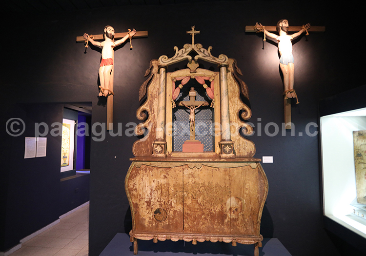 Autel d’un atelier franciscain, XVIII Yutu, Caazapa, Musée del Barro Asuncion